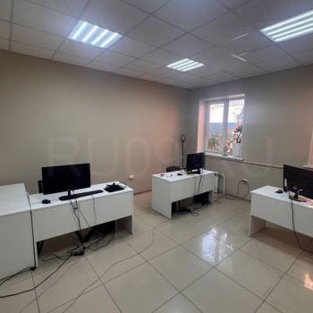 Сдается Нежилое помещение, 56 м²
