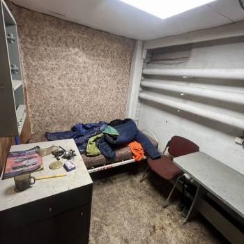 Сдается Нежилое помещение, 330 м²