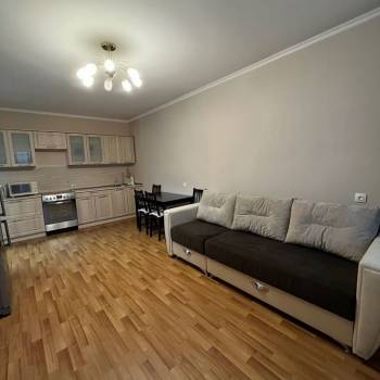 Сдается 2-х комнатная квартира, 60 м²