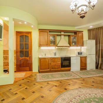 Сдается Многокомнатная квартира, 109,6 м²