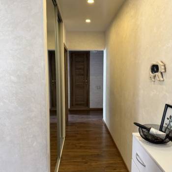 Продается 3-х комнатная квартира, 65,9 м²