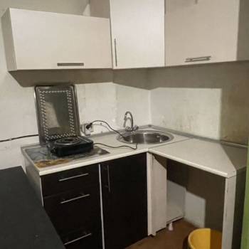 Продается 1-комнатная квартира, 12 м²