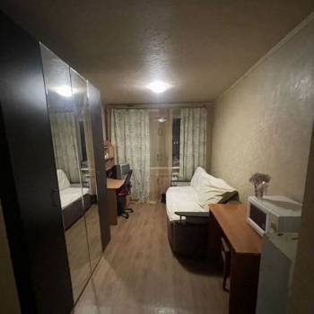 Продается 1-комнатная квартира, 12 м²