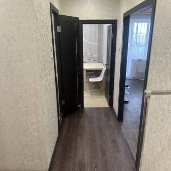 Сдается 1-комнатная квартира, 42 м²