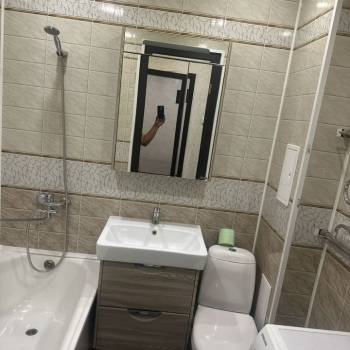 Сдается 1-комнатная квартира, 42 м²
