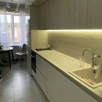 Продается 1-комнатная квартира, 32 м²
