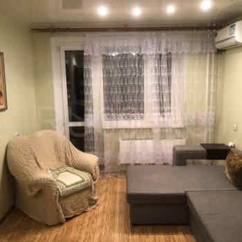 Сдается 1-комнатная квартира, 39 м²