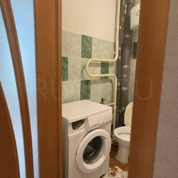 Продается 1-комнатная квартира, 35 м²