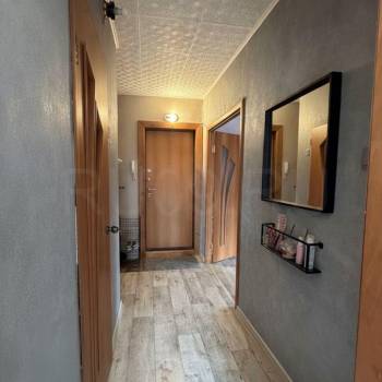 Продается 1-комнатная квартира, 35 м²
