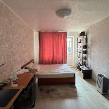 Продается 1-комнатная квартира, 35 м²
