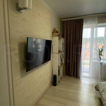 Продается 1-комнатная квартира, 32 м²
