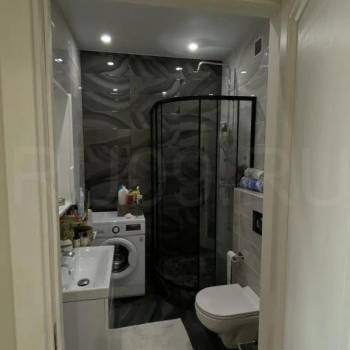 Продается 1-комнатная квартира, 32 м²