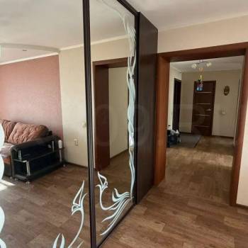 Сдается 2-х комнатная квартира, 60 м²