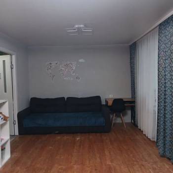 Продается 1-комнатная квартира, 45 м²