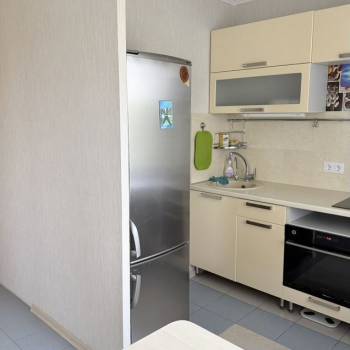 Продается 1-комнатная квартира, 32 м²