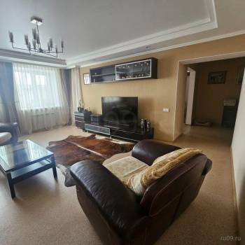 Продается 3-х комнатная квартира, 125 м²