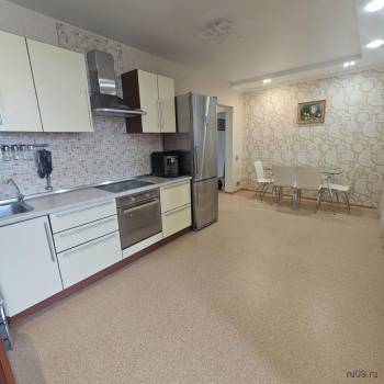 Продается 3-х комнатная квартира, 125 м²