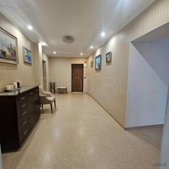 Продается 3-х комнатная квартира, 125 м²