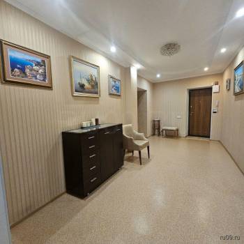 Продается 3-х комнатная квартира, 125 м²