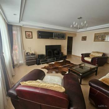 Продается 3-х комнатная квартира, 125 м²