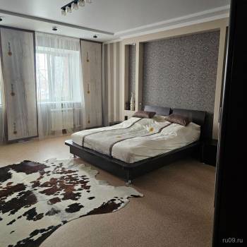 Продается 3-х комнатная квартира, 125 м²