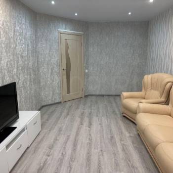 Сдается 2-х комнатная квартира, 58 м²