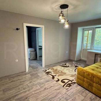 Сдается 2-х комнатная квартира, 40 м²