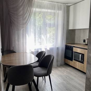 Сдается 2-х комнатная квартира, 56 м²