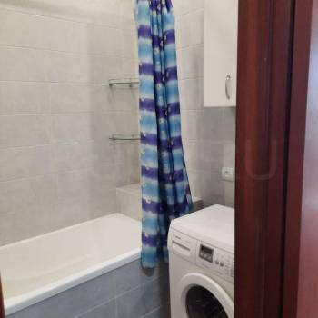 Сдается 2-х комнатная квартира, 60 м²