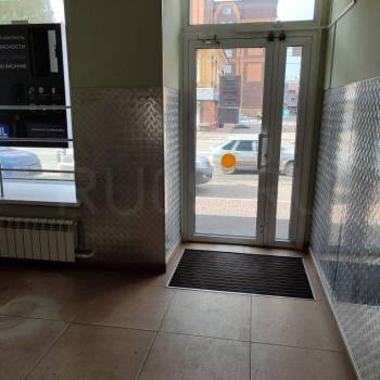 Сдается Нежилое помещение, 214 м²