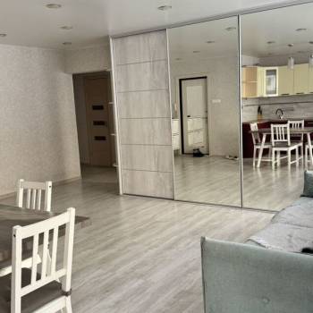 Сдается Многокомнатная квартира, 65 м²