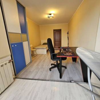 Сдается Многокомнатная квартира, 89,8 м²