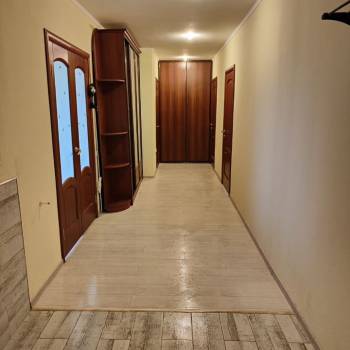 Сдается Многокомнатная квартира, 89,8 м²