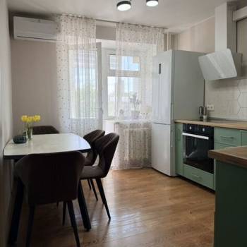 Продается 1-комнатная квартира, 35,8 м²