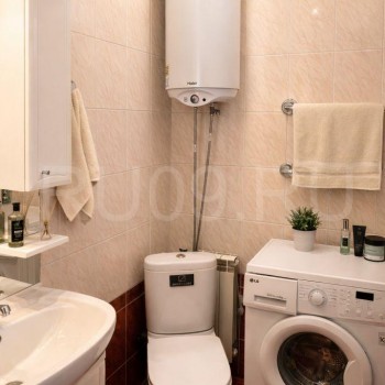 Продается 1-комнатная квартира, 38 м²