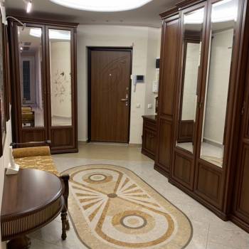 Сдается Многокомнатная квартира, 90 м²
