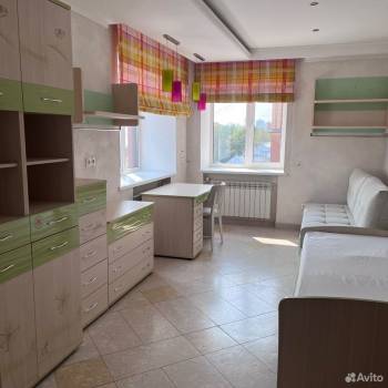 Сдается Многокомнатная квартира, 90 м²