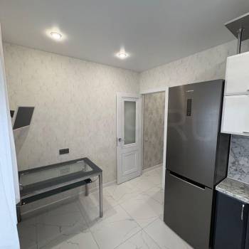 Продается 1-комнатная квартира, 34 м²