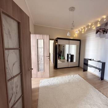 Сдается 2-х комнатная квартира, 73 м²