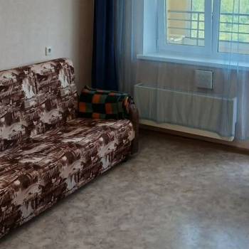 Сдается 1-комнатная квартира, 42 м²