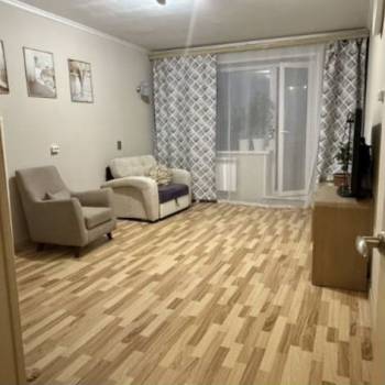 Продается 1-комнатная квартира, 46,9 м²
