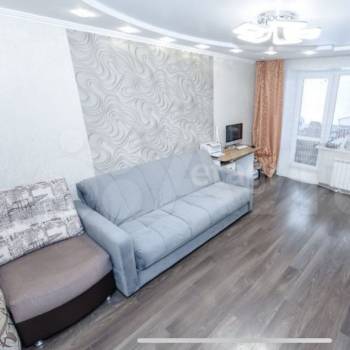 Продается 3-х комнатная квартира, 61 м²