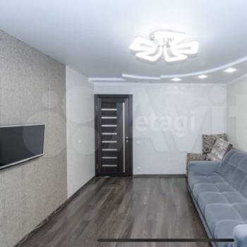 Продается 3-х комнатная квартира, 61 м²