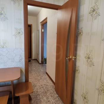 Сдается 1-комнатная квартира, 39 м²