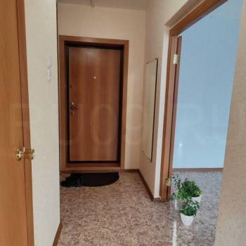 Сдается 1-комнатная квартира, 39 м²