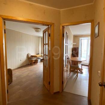 Сдается 1-комнатная квартира, 38 м²