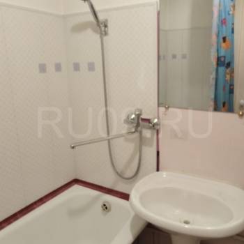 Сдается 1-комнатная квартира, 40 м²