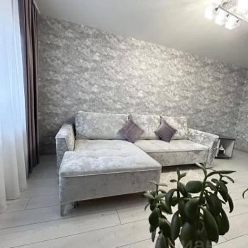 Продается 1-комнатная квартира, 39 м²