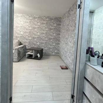 Продается 1-комнатная квартира, 39 м²