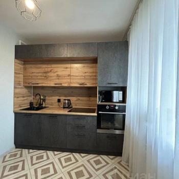 Продается 1-комнатная квартира, 39 м²